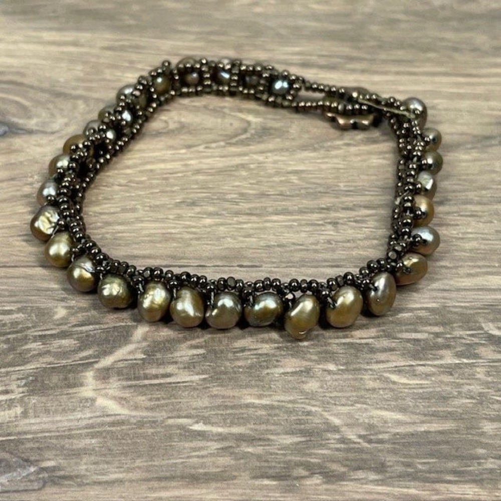 Golden Pearl Beaded Copper‎ Tone Bracelet Floral Button Clasp 7.5 Inch